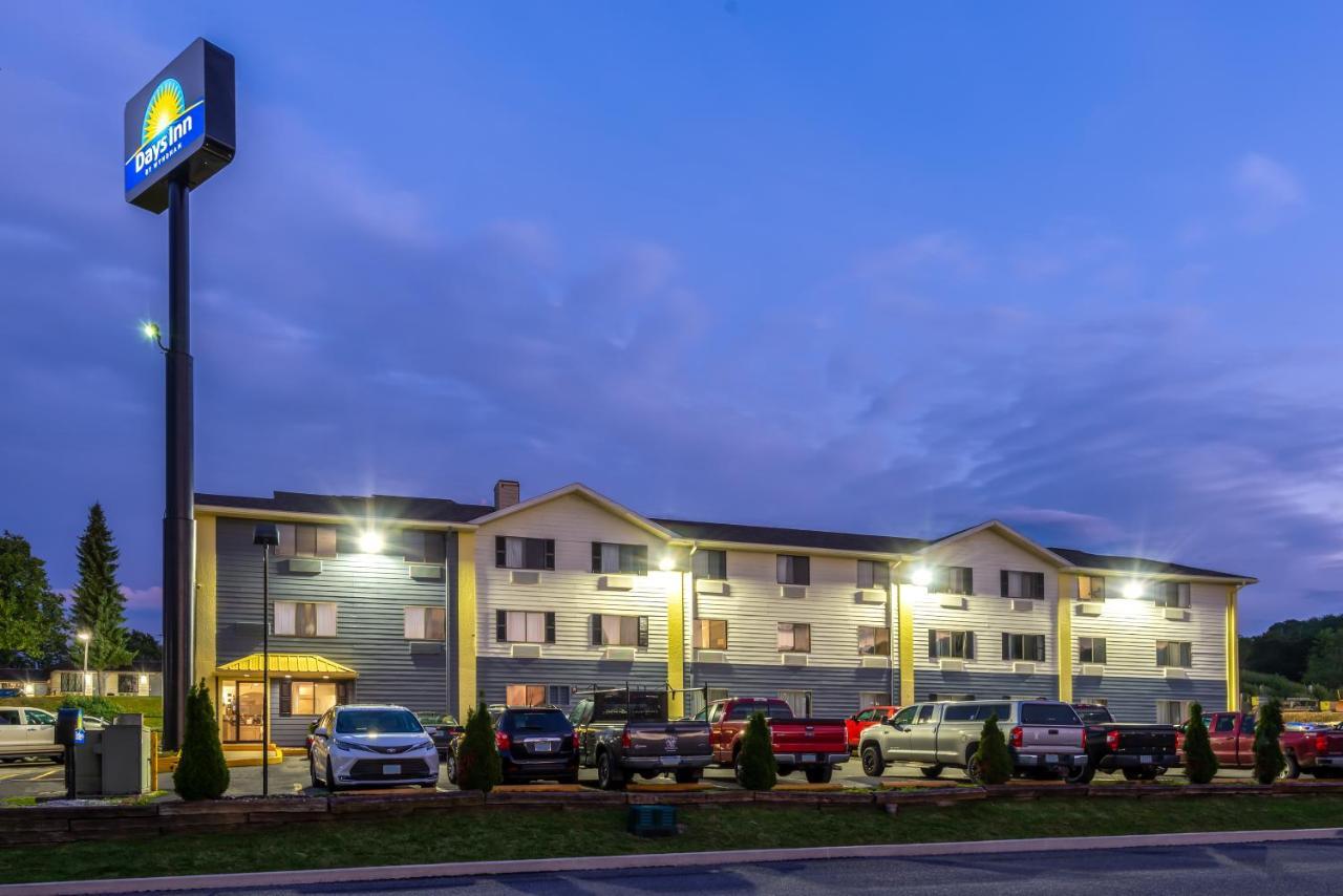 Days Inn By Wyndham Somerset Pa I-70 I-76 Exterior photo